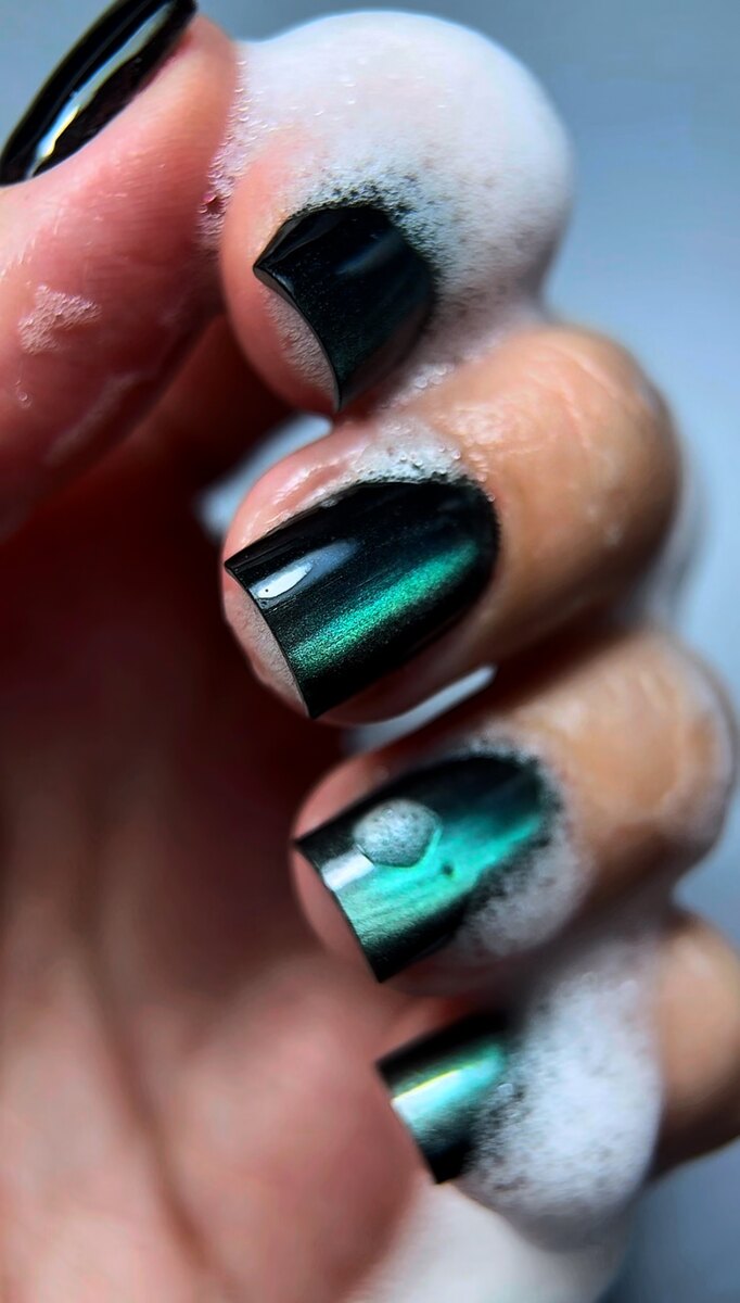 Работа ESTHETIC NAILS